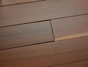 My Hardwood Gapping Or Separating, Hardwood Floor Splitting
